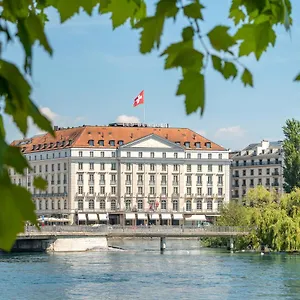 Four Seasons Des Bergues Hotel Ženeva